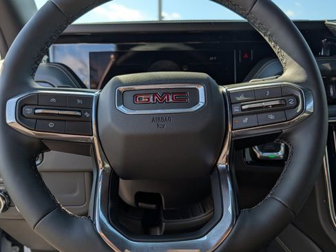 New 2026 GMC Yukon XL Elevation AWD/4WD image 35