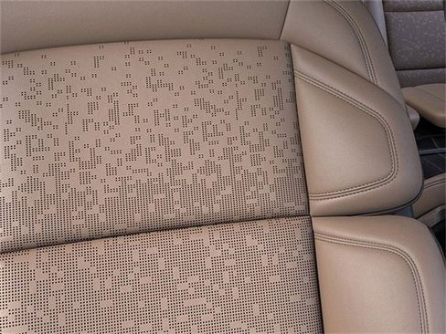 New 2026 Lincoln Navigator L Black Label AWD/4WD image 16