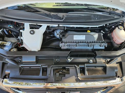 Used 2023 GMC Savana 2500 w/ Driver Convenience Package image 14