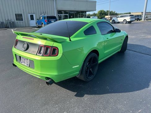 Used 2013 Ford Mustang GT Premium w/ Electronics Pkg RWD image 7