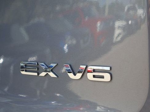 Used 2021 Kia Telluride EX w/ EX Premium Package FWD image 7