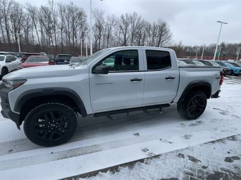 Certified 2024 Chevrolet Colorado Trail Boss w/ Advanced Trailering Package image 4