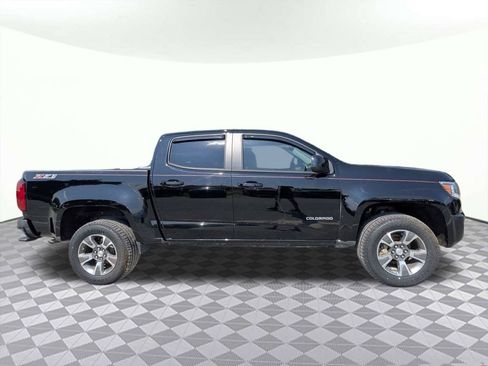 Used 2016 Chevrolet Colorado Z71 RWD image 2
