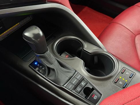 Used 2021 Toyota Camry XSE w/ Navigation Upgrade Package FWD image 30