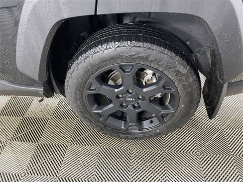 Used 2024 Toyota RAV4 TRD Off-Road image 22