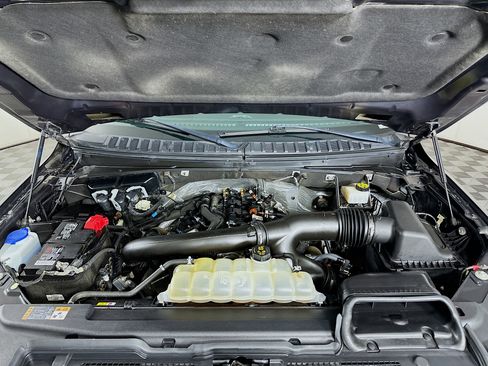 Used 2022 Ford Expedition Platinum image 36