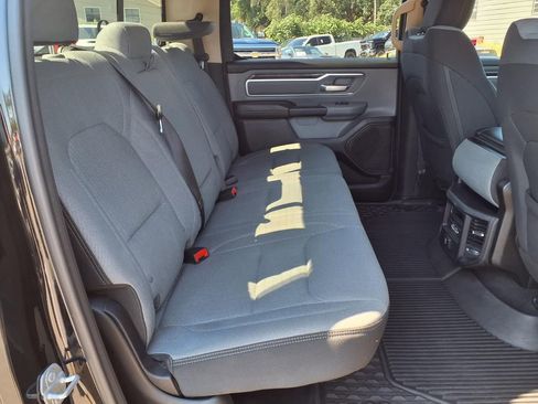 Used 2019 RAM 1500 Big Horn AWD/4WD image 15