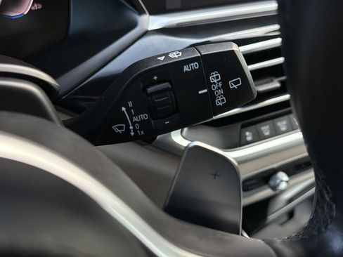 Used 2019 BMW X5 xDrive50i AWD/4WD image 33