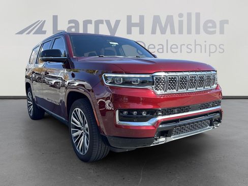 New 2024 Jeep Grand Wagoneer Series III w/ HD Trailer Tow Package image 2