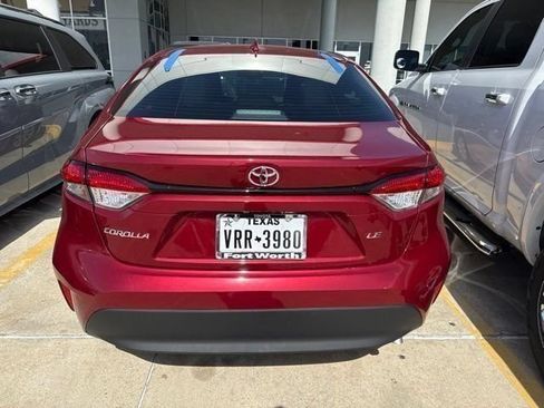 Used 2025 Toyota Corolla LE FWD image 8
