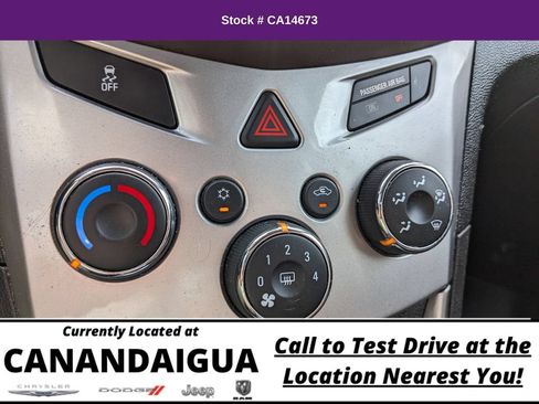 Used 2016 Chevrolet Trax LT w/ LT Convenience Package AWD/4WD image 30