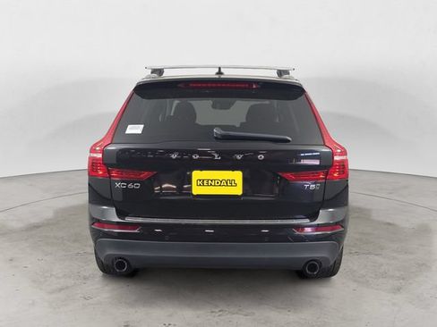 Used 2018 Volvo XC60 T5 Momentum w/ Convenience Package AWD/4WD image 6