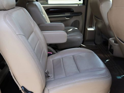 Used 2003 Ford Excursion Limited image 40