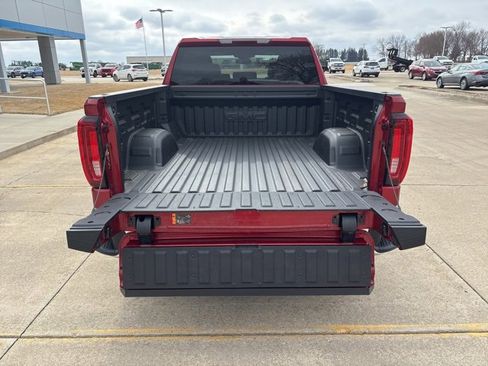 Used 2026 GMC Sierra 1500 SLT w/ SLT Premium Package image 17