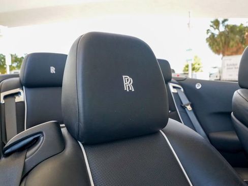 Used 2016 Rolls-Royce Dawn image 77