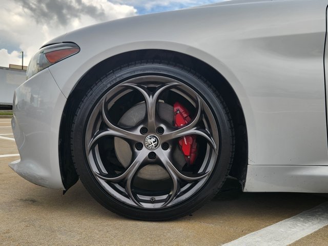 Used 2021 Alfa Romeo Giulia Ti Sport RWD image 8