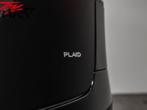 Used 2022 Tesla Model X Plaid image 8