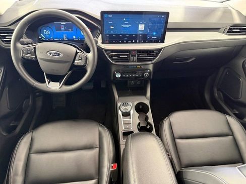 Used 2024 Ford Escape Platinum image 15