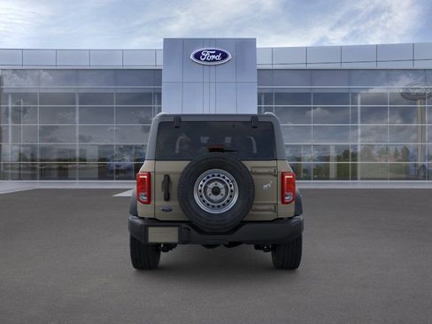 New 2025 Ford Bronco 2-Door AWD/4WD image 5