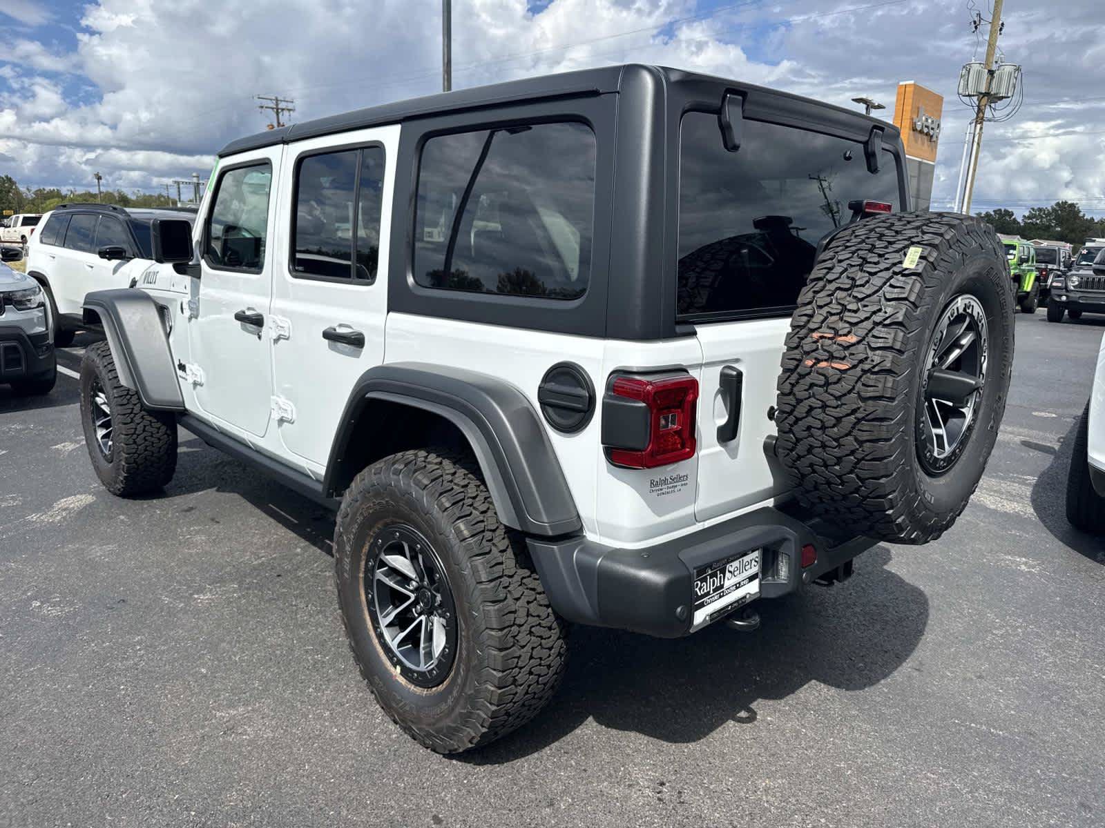New 2027 Jeep Wrangler Unlimited Rubicon 392 AWD/4WD image 4