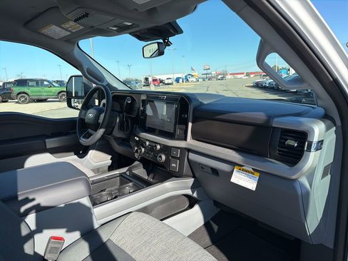 New 2026 Ford F350 XLT w/ XLT Premium Package image 22