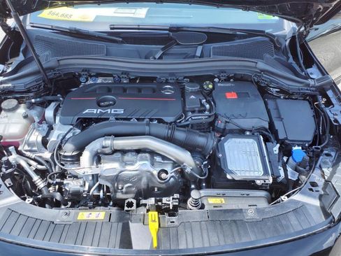 New 2025 Mercedes-Benz GLA 35 AMG 4MATIC image 12