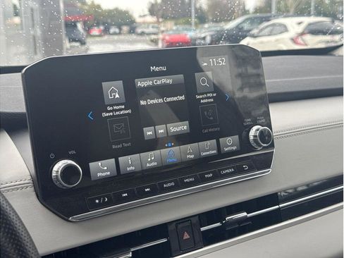 Used 2023 Mitsubishi Outlander SEL image 12