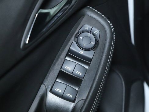 Used 2025 Buick Encore GX Preferred image 16