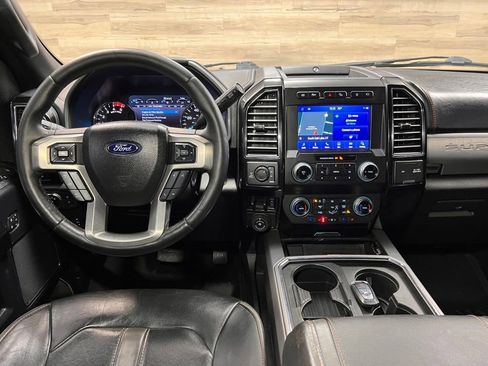 Used 2021 Ford F350 Platinum w/ Tremor Off-Road Package image 17