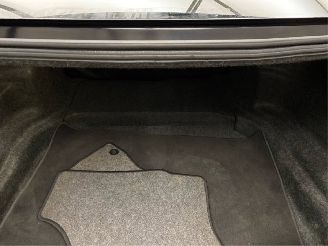 Used 2015 Lincoln MKS AWD w/ Equipment Group 101A image 15