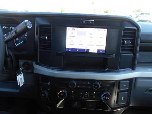 New 2026 Ford F250 XL AWD/4WD image 8