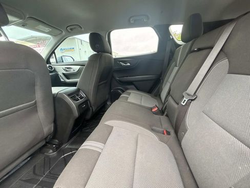 Used 2023 Chevrolet Blazer LT w/ Convenience Package FWD image 11
