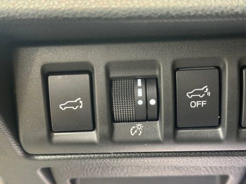 Used 2021 Subaru Outback Limited w/ Popular Package #2 AWD/4WD image 30