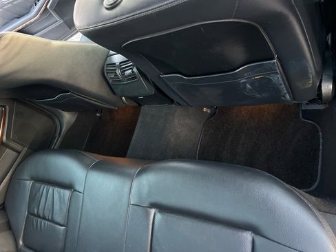 Used 2013 Mercedes-Benz E 350 4MATIC Sedan image 17