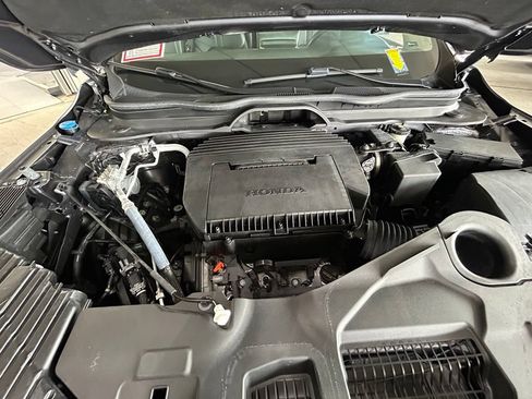 Used 2024 Honda Pilot EX-L image 35
