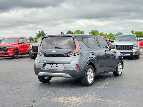 Used 2024 Kia Soul LX w/ Option Group 015 image 5