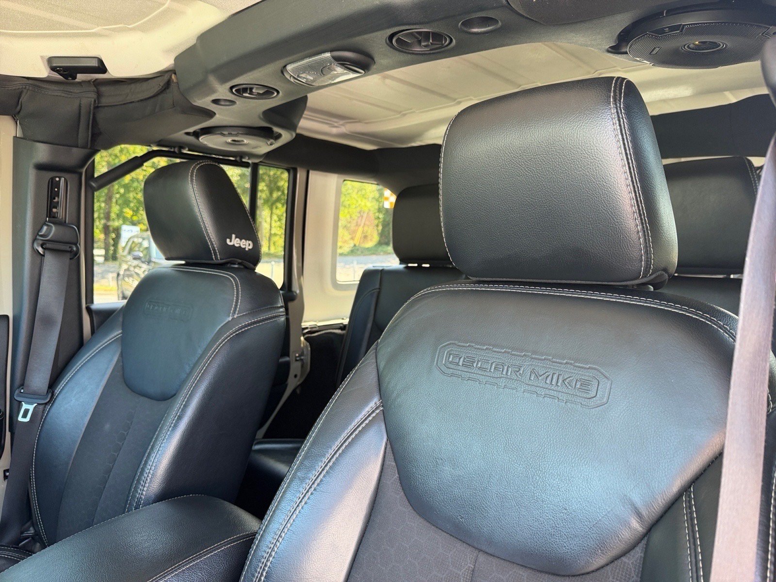 Used 2018 Jeep Wrangler Unlimited Sport AWD/4WD image 14