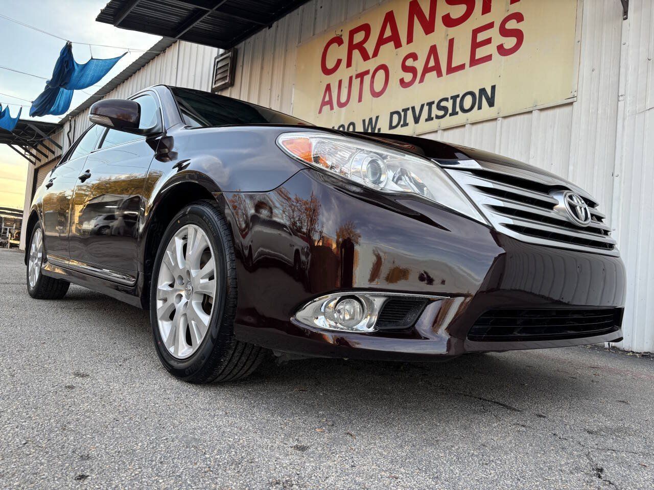 Used 2012 Toyota Avalon FWD image 4