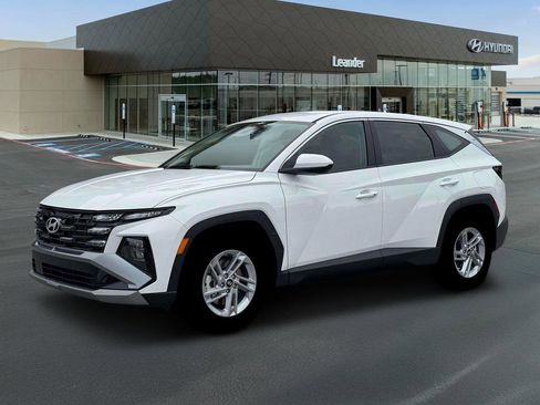New 2026 Hyundai Tucson SE FWD image 2