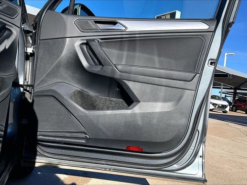 Used 2024 Volkswagen Tiguan S image 19