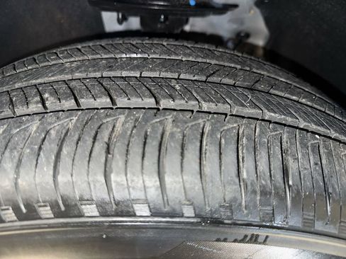 Used 2023 Honda HR-V LX image 11