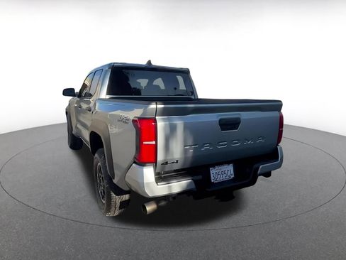 Used 2025 Toyota Tacoma TRD Off-Road image 11