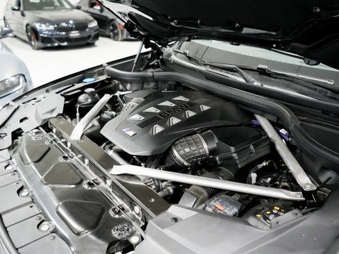 Used 2025 BMW X5 M60i image 36