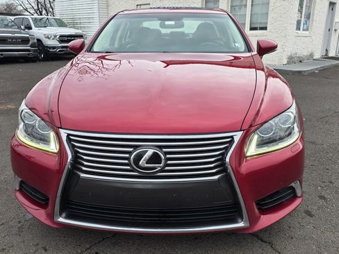 Used 2015 Lexus LS 460 AWD w/ Comfort Package image 9