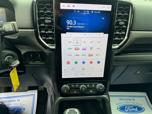 Used 2024 Ford Ranger XLT w/ FX4 Off-Road Package image 15