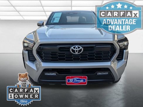 Used 2024 Toyota Tacoma TRD Off-Road AWD/4WD image 22
