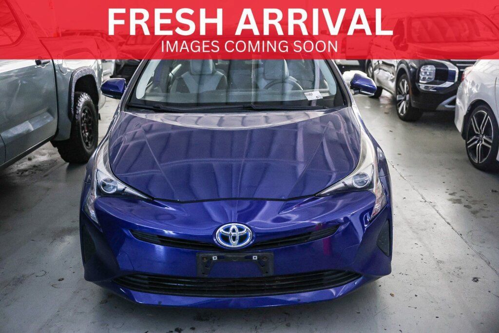 Used 2016 Toyota Prius Three FWD image 1