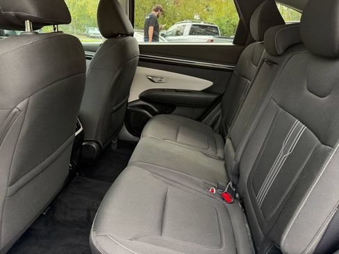 Used 2024 Hyundai Tucson SEL FWD image 11