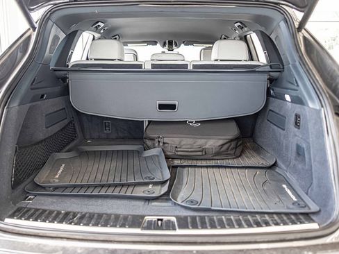 Used 2021 Porsche Cayenne E-Hybrid image 18