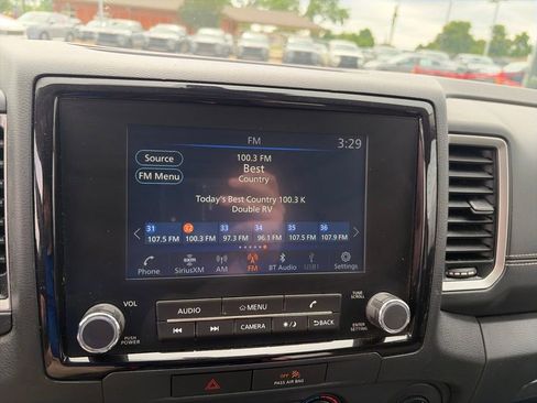 Certified 2022 Nissan Frontier SV AWD/4WD image 14